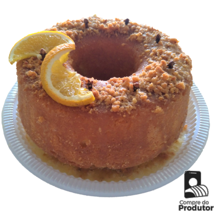 Bolo de Laranja com Paçoca de Amendoim